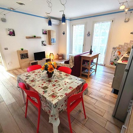 Butterfly Apt In Suna With Garage Verbania Eksteriør bilde